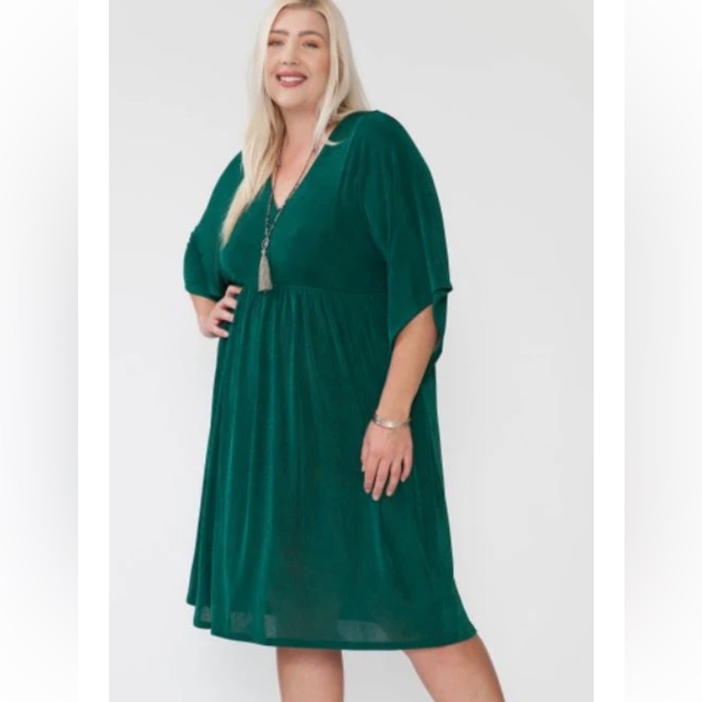 Story teller midi green dress size 1x